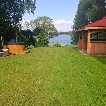 Holiday home Dom Nad Jeziorem Narie Morag